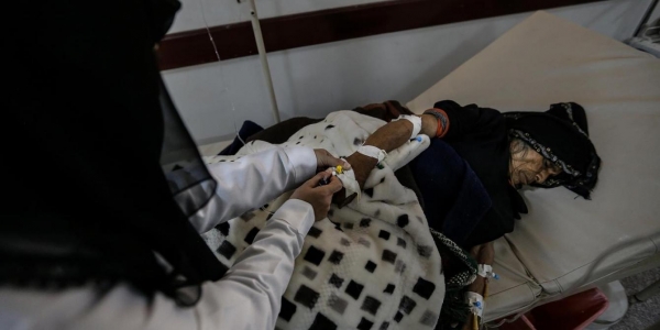 تفشي حالات الإصابة بالكوليرا في مناطق سيطرة الحوثيين بشكل مخيف