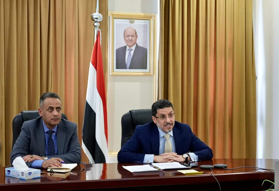 رئيس الوزراء يبحث مع وزير خارجية إسبانيا العلاقات الثنائية والتطورات في اليمن والمنطقة