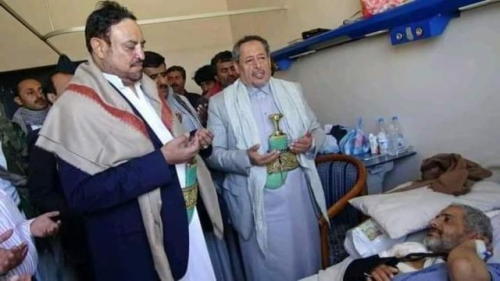 المشاط يهدد بإطاحة ‘‘حمود عباد’’ وتعيين هذا القيادي بديلًا عنه (الاسم)