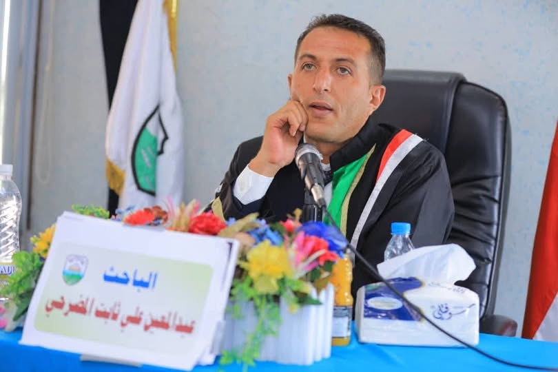 الباحث و الأديب عبد المعين المضرحي يحصل على  الدكتوراه و أعلى وسام علمي تمنحه جامعة إب