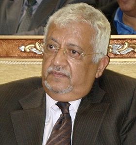 ياسين سعيد نعمان يكشف لأول مرة ماذا طلب الوفد العماني من جماعة الحوثي وتسبب بإحراجهم