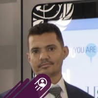 صحفي يمني يطلب منح السلطة للنساء في اليمن لإنقاذ البلد !