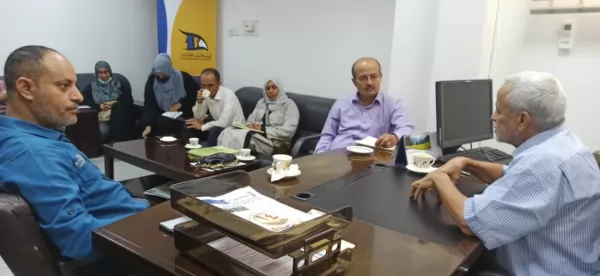 رئيس مؤسسة تمدين شباب يلتقي مدير عام الهيئة العامة للاستثمار في عدن
