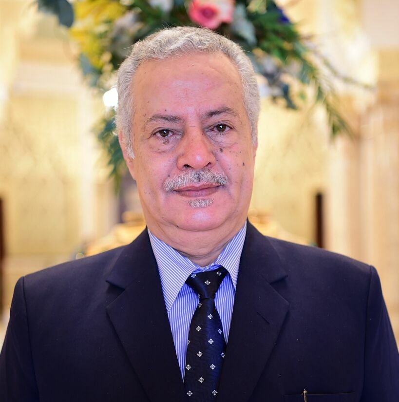 مستشار رئيس الجمهورية يعزي في وفاة الفقيد اليمن سالم بن سعيد المهدمي