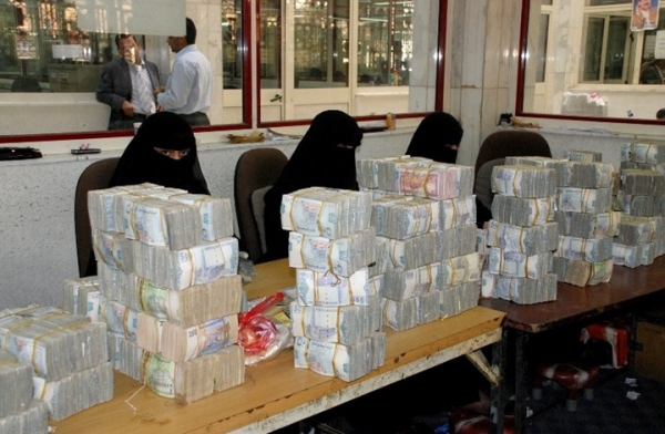 إرتفاع جنوني في سعر صرف العملات الأجنبية مقابل الريال اليمني اليوم الخميس