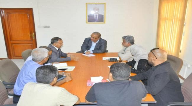 الوزير باذيب يناقش حشد الدعم لتنفيذ مشروع المستشفى التعليمي بجامعة عدن