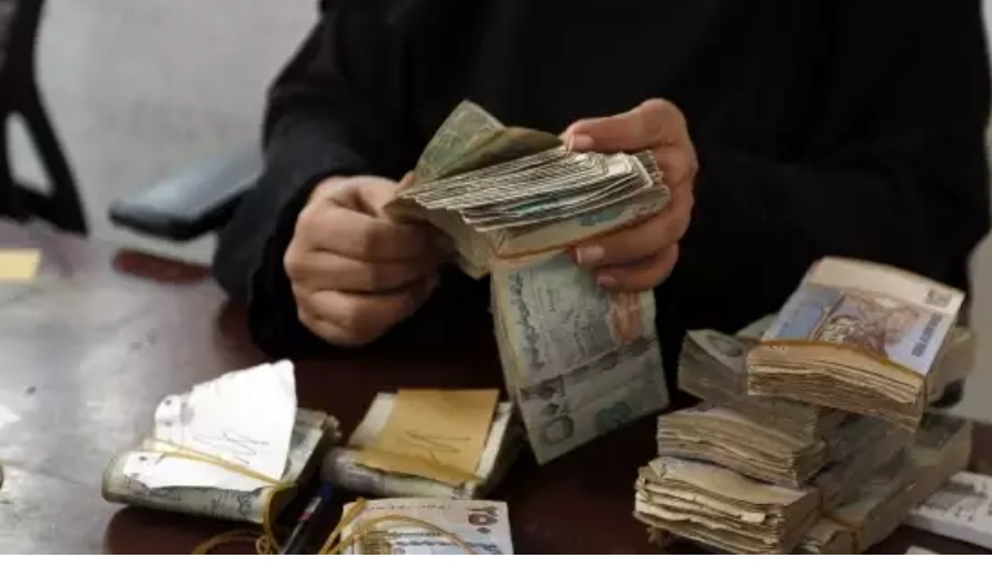 تسعيرة جديدة لسعر صرف الريال اليمني أمام العملات الاجنبية ..السعر الآن 
