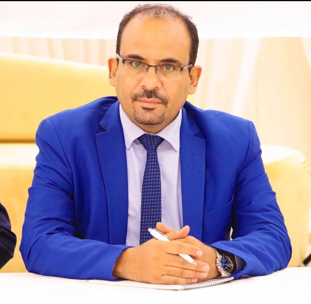 القطيبي ينفي شائعات توقعاته وصول سعر صرف الريال السعودي إلى 140 يمني ويستنكر إستخدام إسمه دون علمه