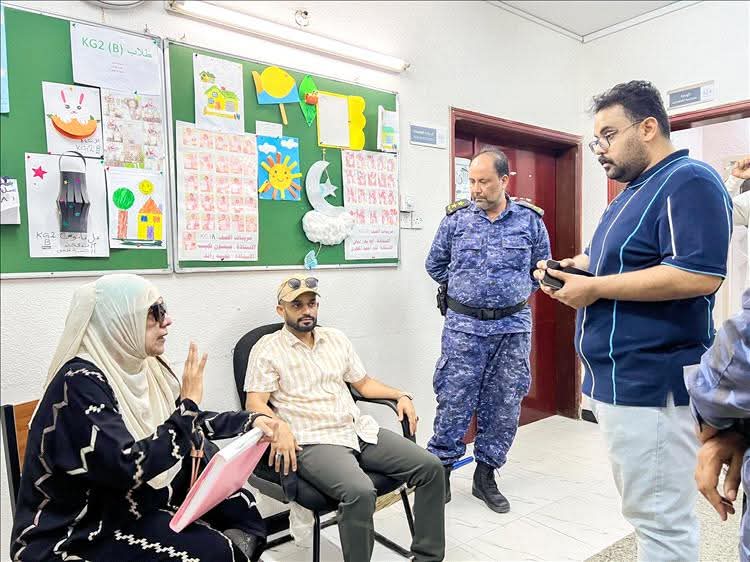عدن.. إغلاق مدارس أهلية في كريتر خالفت التسعيرة الرسمية للرسوم الدراسية