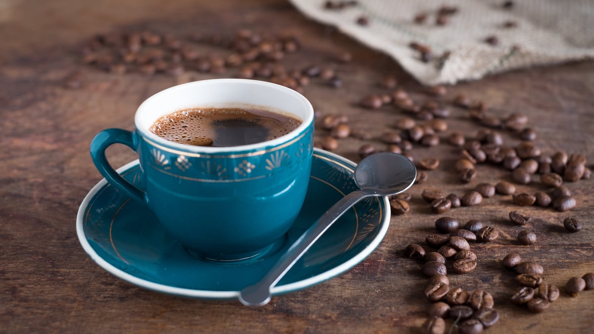 هل القهوة منزوعة الكافيين تسبب السرطان؟