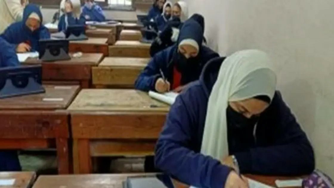 بسبب نتائج الثانوية العامة.. دولة عربية تشهد عدة حالات انتحار مروعة بين الطلبة!