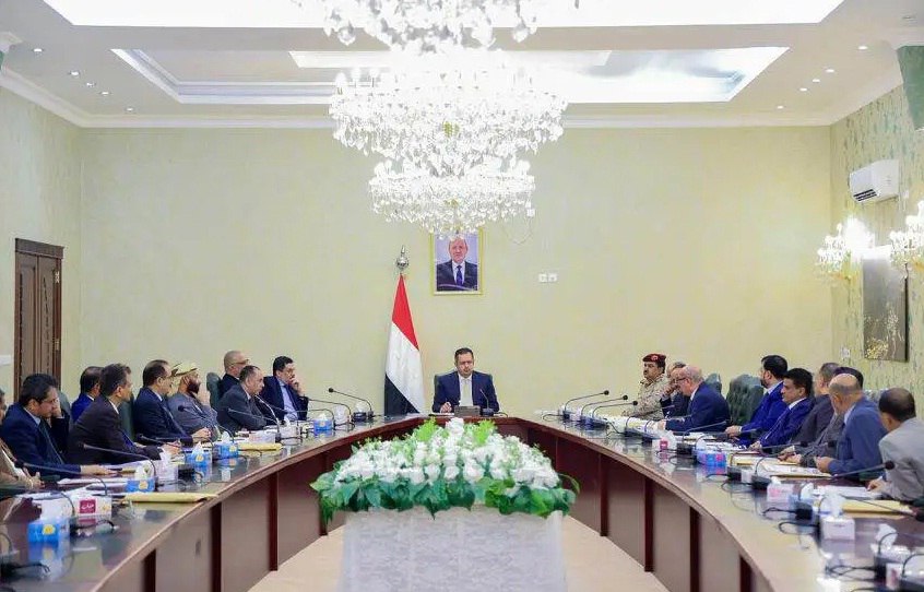 أخبار سارة يعلن عنها وزير الدفاع بشأن عدد من جبهات القتال والمناطق والمحاور العسكرية