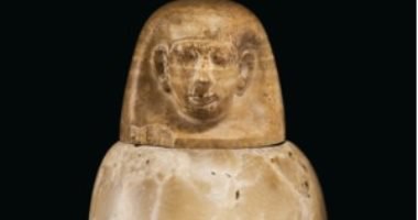 اكتشاف عطر برائحة فواحة بمقبرة مصرية قديمة لممرضة ملكية رغم مرور 3500 عام..
