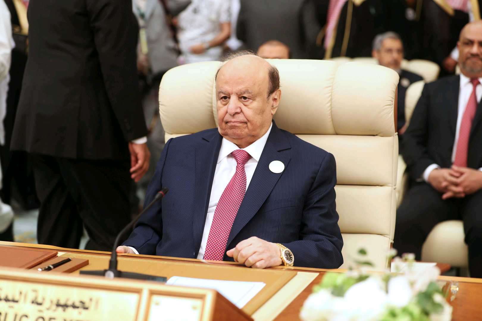 صادم .. العكيمي يتهم هذه الدول التي كانت سببا بإقالة الرئيس هادي (تفاصيل)