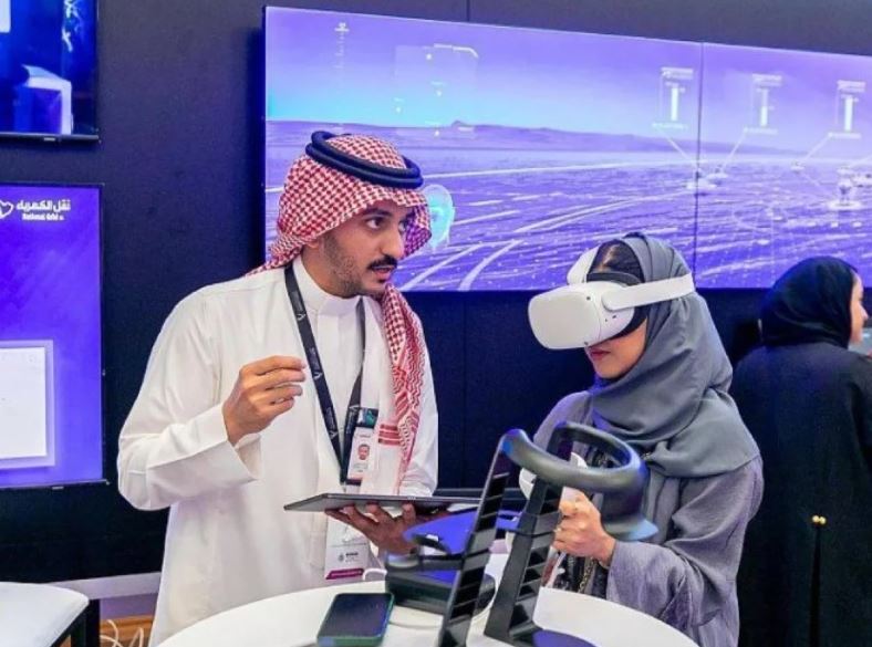 100 مليار ريال فرص استثمارية بالذكاء الاصطناعي في السعودية