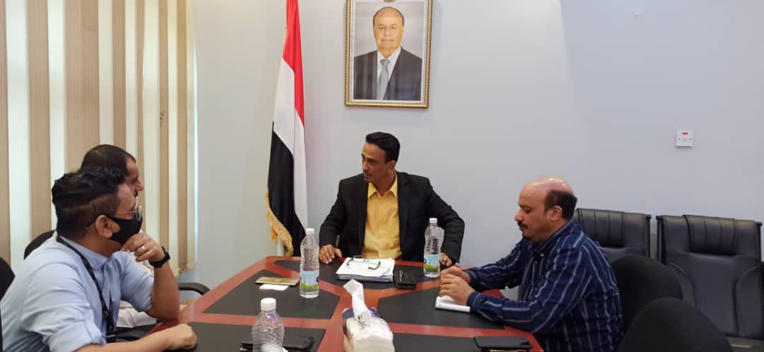 مشبح يناقش مستوى تنفيذ برامج بناء وتأهيل قدرات السلطات المحلية