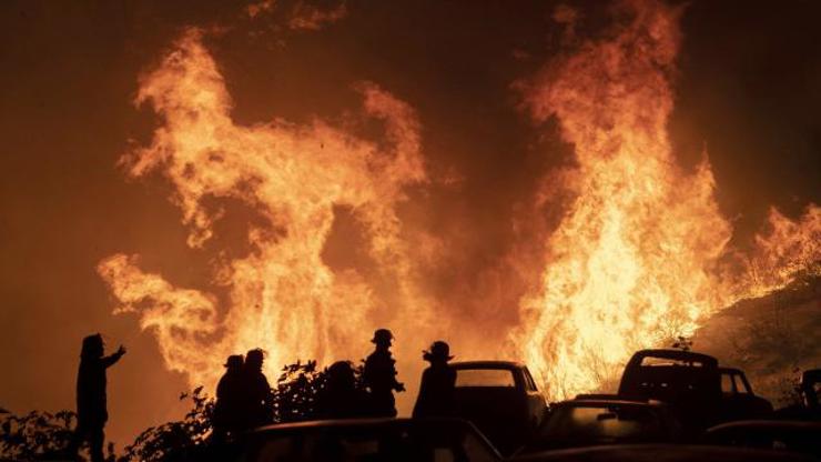 إعلان حالة الطوارئ بعد حرائق الغابات في تشيلي (تفاصيل مخيفة)