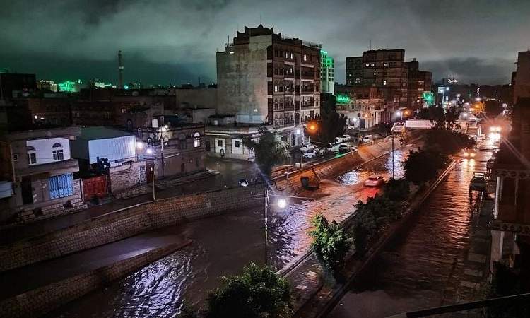 مليشيا الحوثي تصدر توجيهات بالقبض على ثلاثة من كبار ضباط الشرطة في صنعاء ..لهذا السبب “الأسماء”