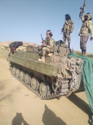 هذا ماحدث للمليشيات الحوثية عقب حشد مقاتليها لاستعادة المواقع المحررة في البيضاء 