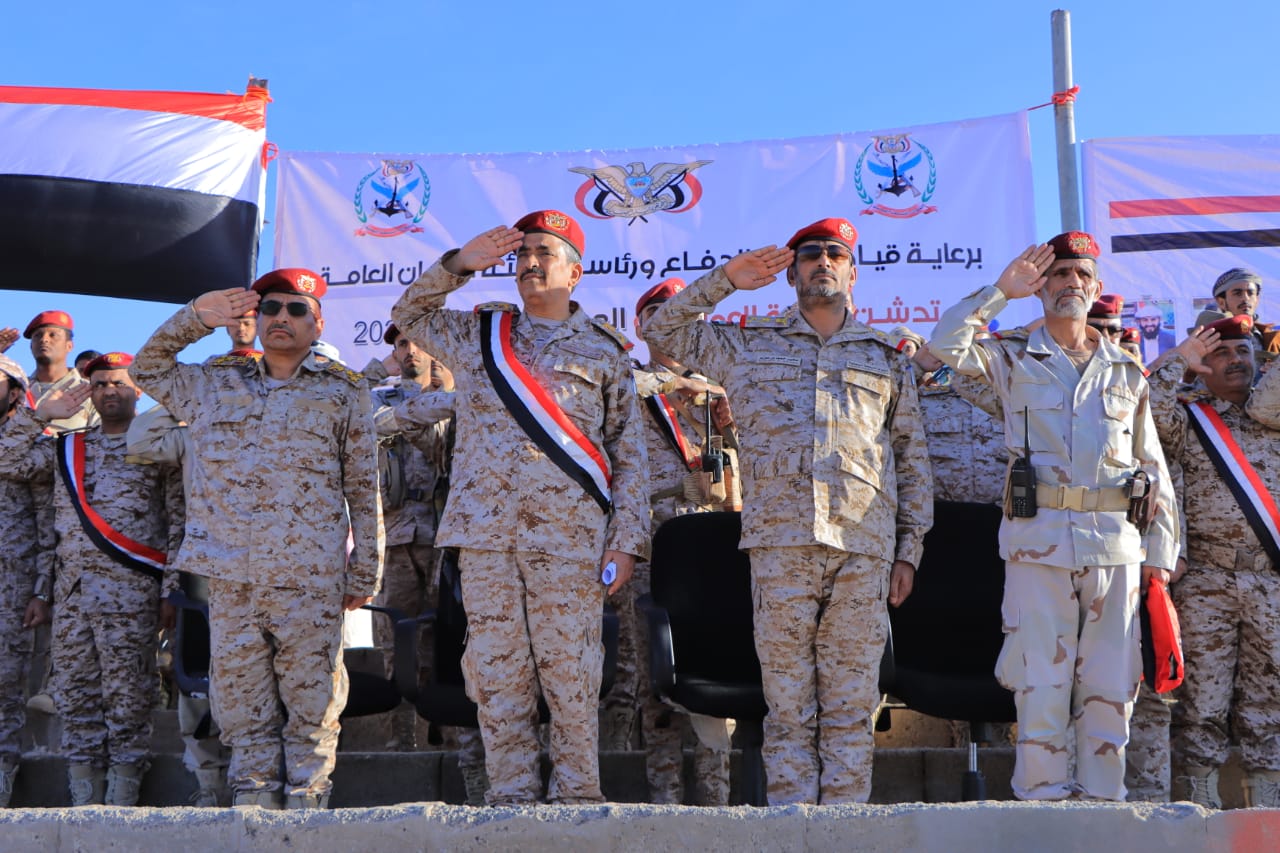 قيادة الجيش اليمني تكشف عن مرحلة جديدة ضد المليشيا .. 2023 عام الخلاص من الحوثيين