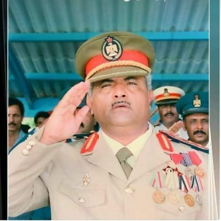 وفاة قائد عسكري كبير في هذه المحافظة.. الاسم والصورة 