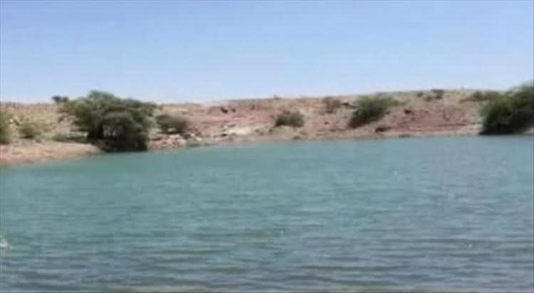 شرطة شبوة تعلن عن وفاة فتاتين غرقًا في أحد السدود المائية بمديرية جردان