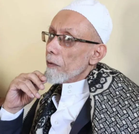 تصريح للشيخ العديني عن 11 فبراير يثير الجدل في اليمن 