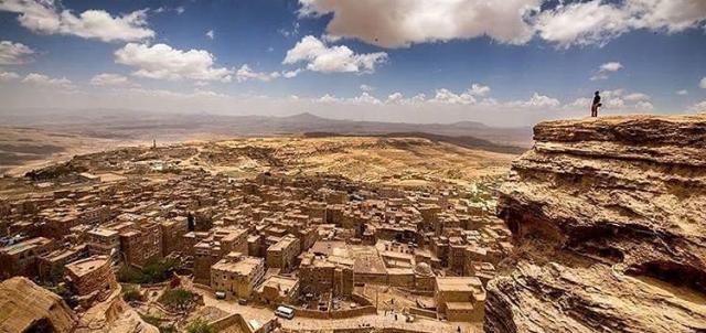 هزة أرضية في محافظتي صعدة وعمران.. السبب !!