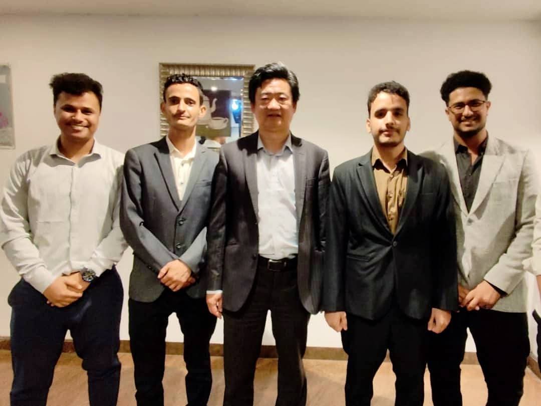 قيادة الاتحاد العام لطلاب جامعة عدن تلتقي وفد السفارة الصينية 