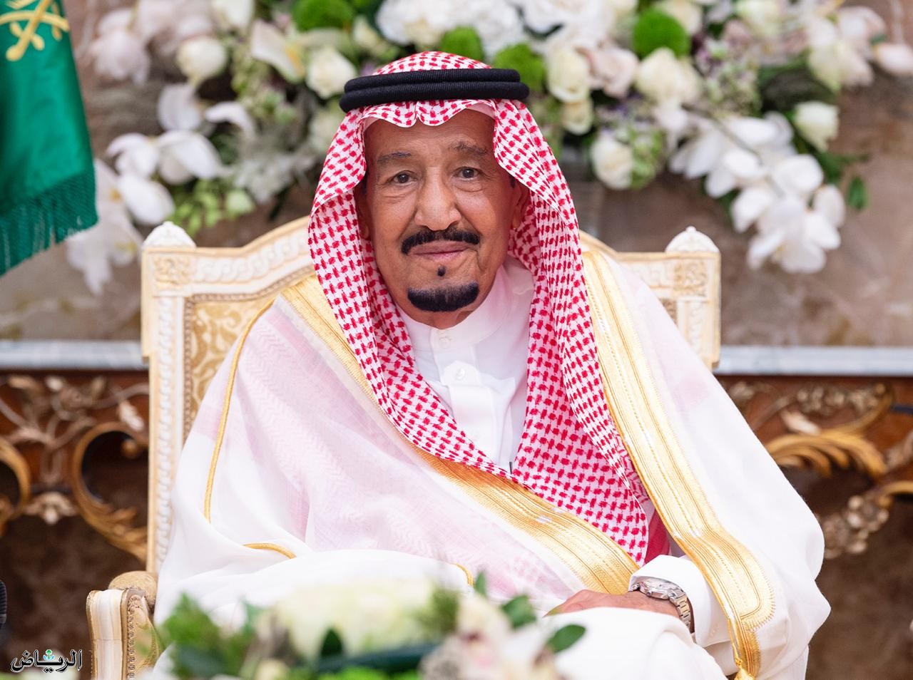 بما فيهم "اليمنيين" الملك سلمان يصدر أمراً ملكياً لتجنيس هذه الفئة من المقيمين! 