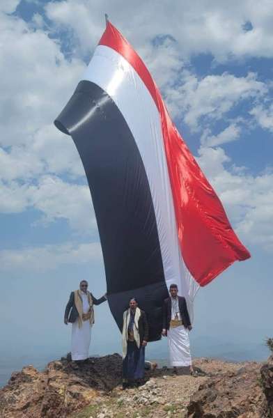 بعد دعوات للاحتفال بيوم الولاية.. محافظة يمنية توجه لطمة مدوية للمليشيا الحوثية! 