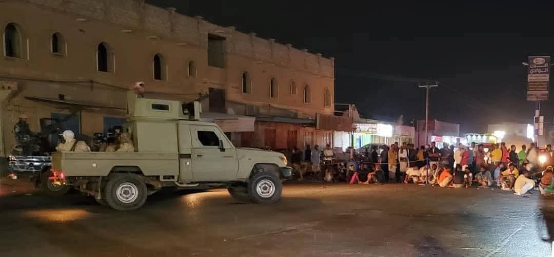 حضرموت.. تريم تشهد مظاهرات غاضبة تنديدا باعتداء القوات العسكرية على المواطنين المتظاهرين