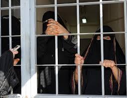 استمرار لجرائم مليشيا الحوثي .. معتقلات سرية للنساء في صنعاء