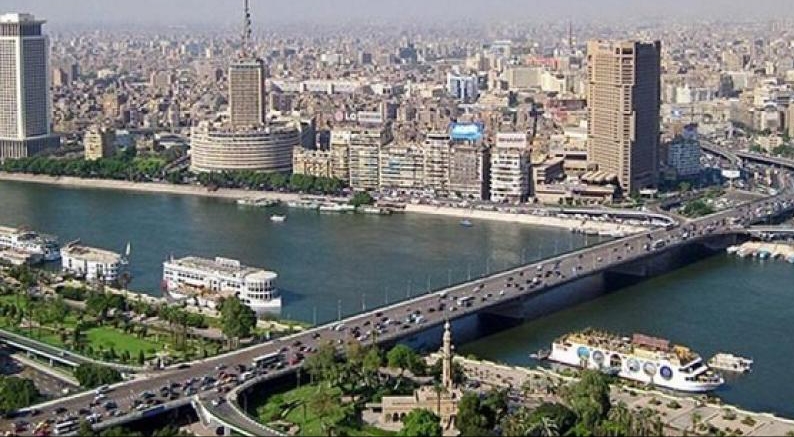 أسباب صادمة لترحيل 11 دبلوماسيا يمنيا من القاهرة