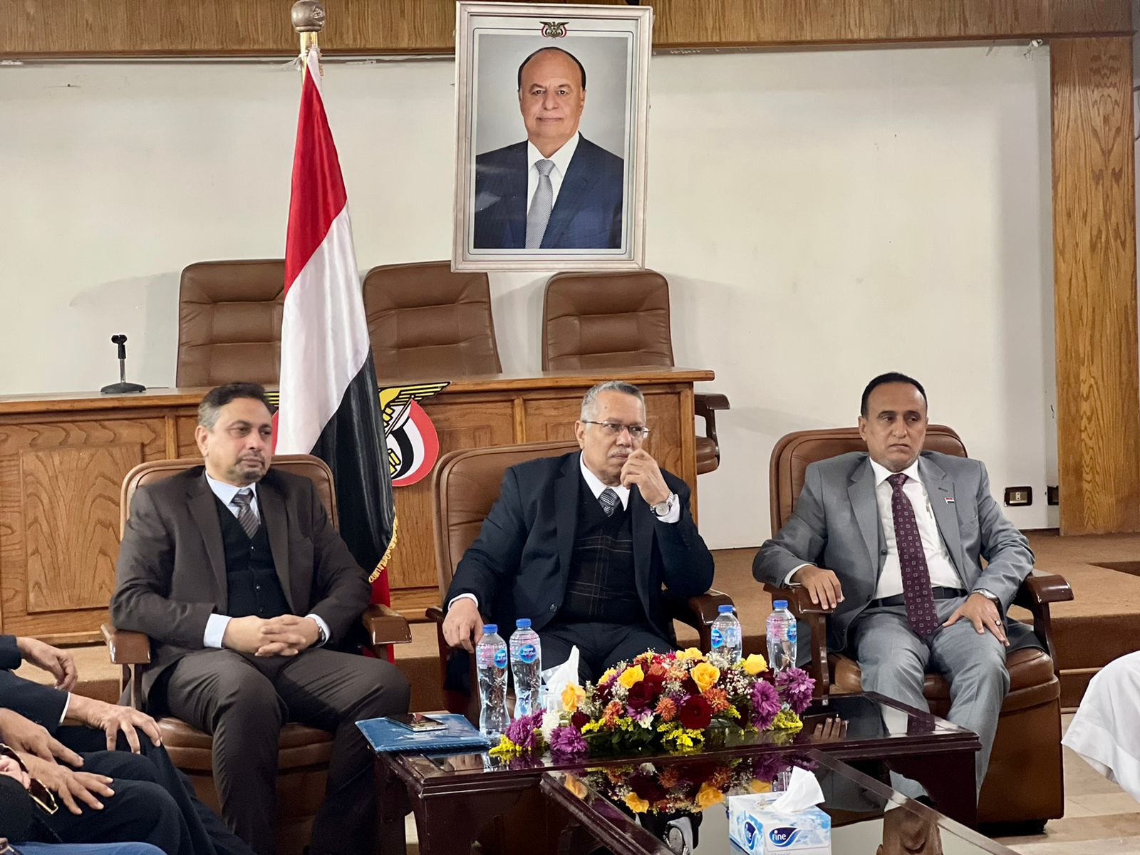 بن دغر هئية يبارك انتصارات الوية العمالقة والجيش الوطني في شبوة