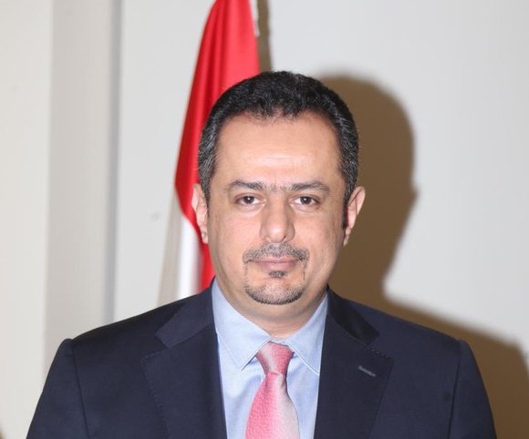 رئيس الوزراء اليمني يوجه بحل اشكالية منع دخول سيارات الدفع الرباعي عبر منفذ الوديعة