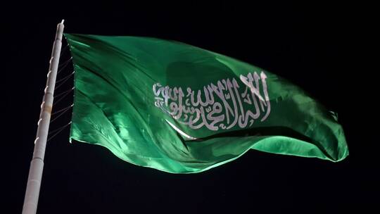 إعلان جديد للجوازات السعودية بشأن تجديد الإقامة 