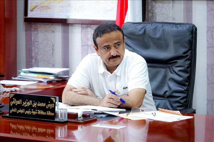 محافظ شبوة يحدد موعد إنتهاء أزمة الكهرباء