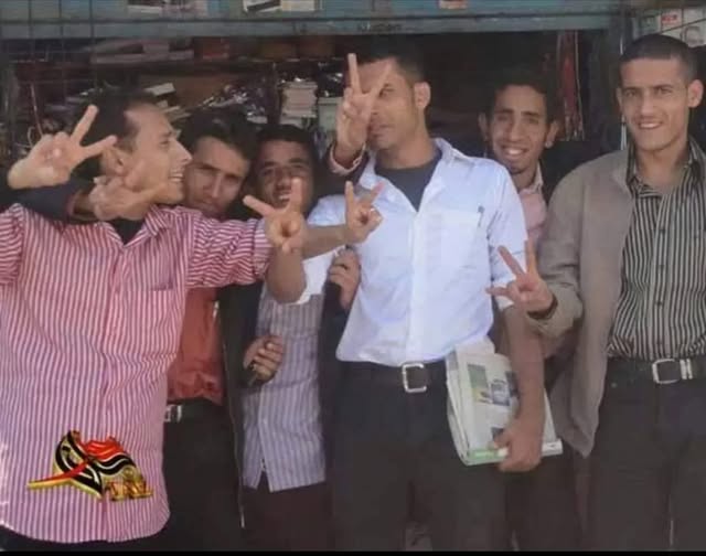 شاهد صورة نادرة للشاب الذين قادوا ثورة فبرائر بعدها أصبحوا في الهامش  .. الأسماء