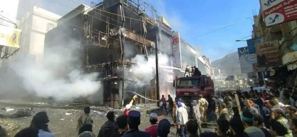 كارثة إنسانية وخسائر كبيرة جراء حريق في محلات تجارية بهذه المدينة