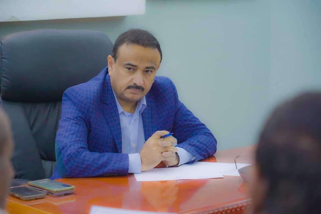 عاجل: قرارات حاسمة في محافظة شبوة منها إقالة المحافظ عوض الوزير