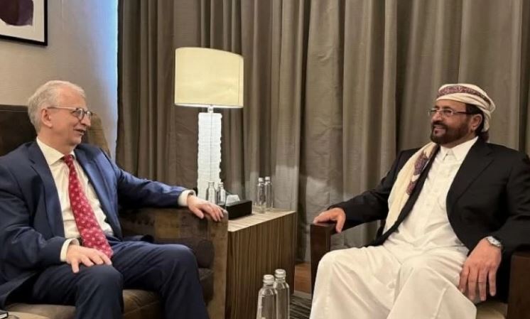 سلطان العرادة : اليمن يواجه أزمة إنسانية وممارسات الحوثي تقوض السلام