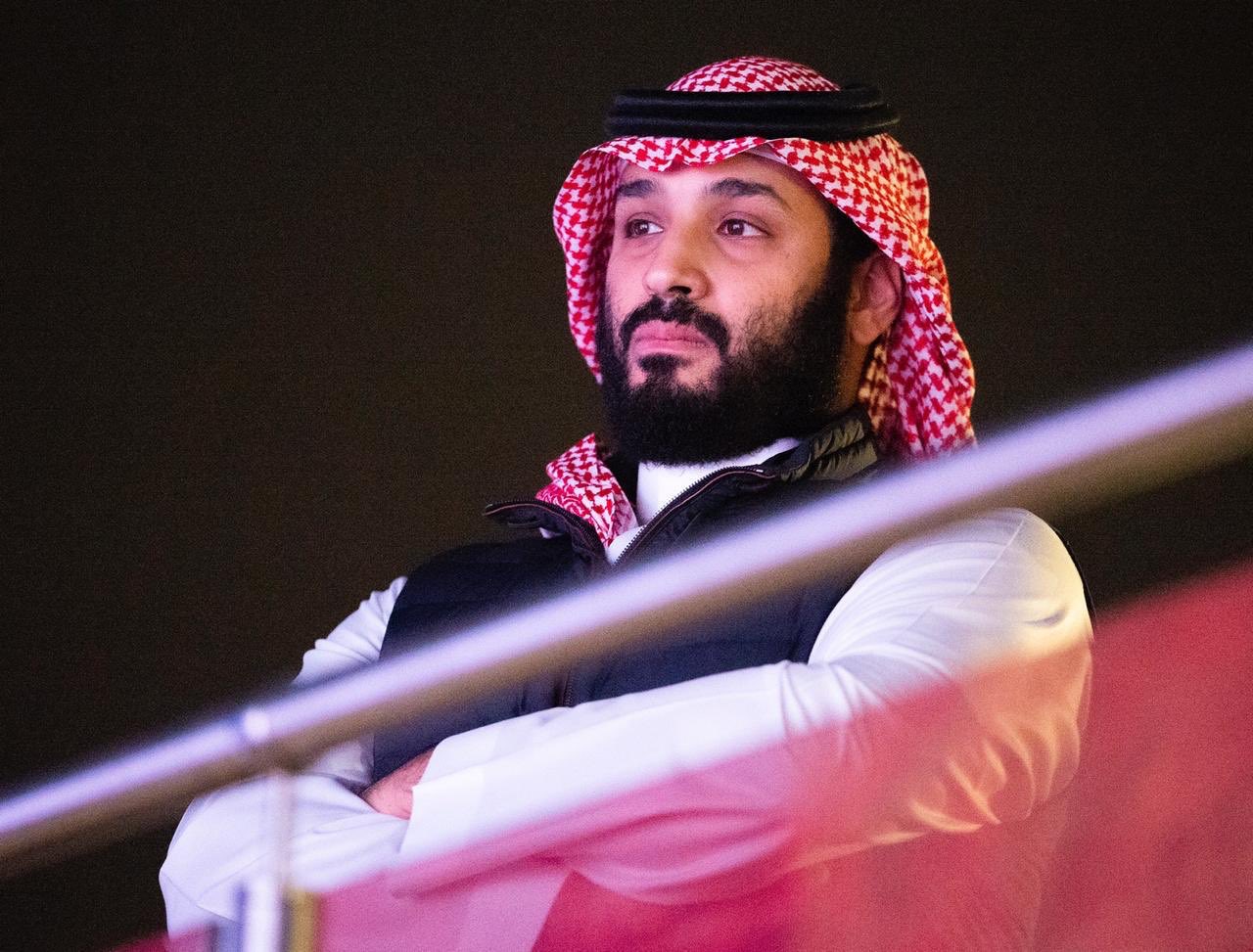 ولي عهد السعودية يصل إلى قطر لحضور حفل افتتاح كأس العالم