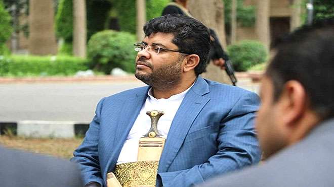 صحفي سعودي مشهور : الحوثي يقيم حفلة بكاء مع تهديدات