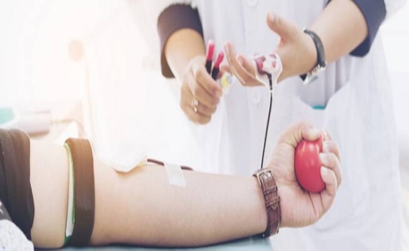 سعودية طبيبة تكشف عن الأشخاص الممنوعون من التبرع بالدم