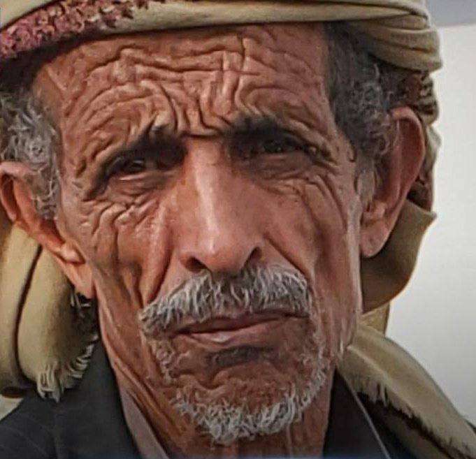 جريمة مروعة في صنعاء.. حوثي يقتل مسن أثناء خروجه من المسجد