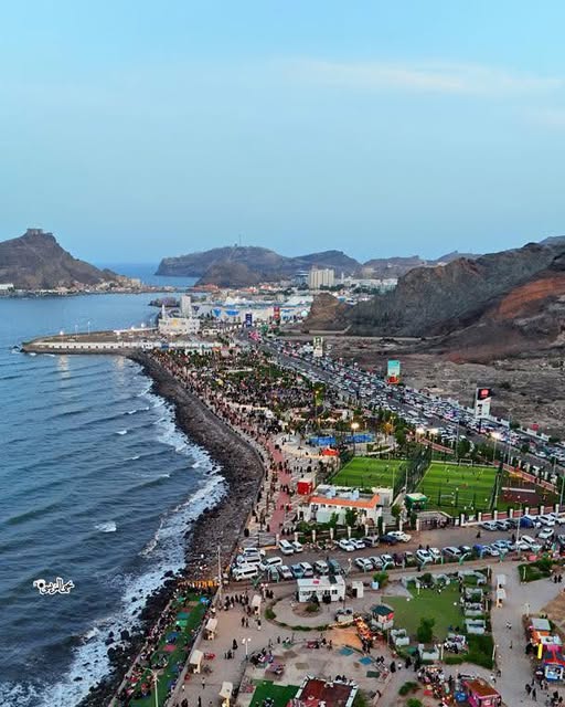 مدينة يمنية تطلق أسم الرئيس هادي على أحد شوارعها الرئيسية