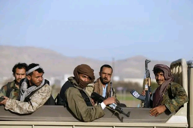 عاجل: مليشيا الحوثي تعتقل ملاك المركبات بصنعاء بعد رفضهم للإتاوات