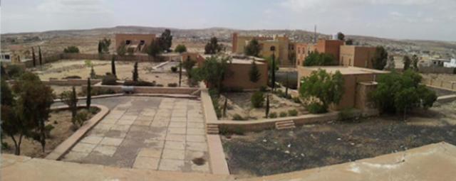  شاهد قيادي حوثي يهدد اعضاء التدريس بجامعة عمران بفعل هذا الامر !