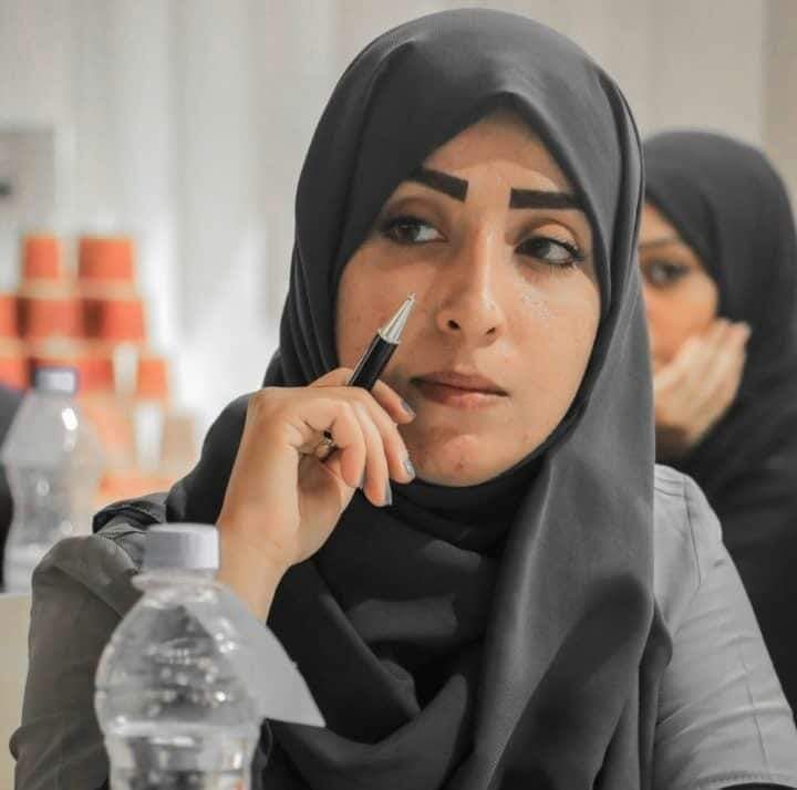 تهديد محامية يمنية بالذبح في تعز لهذا السبب ؟ .. الإسم والصورة